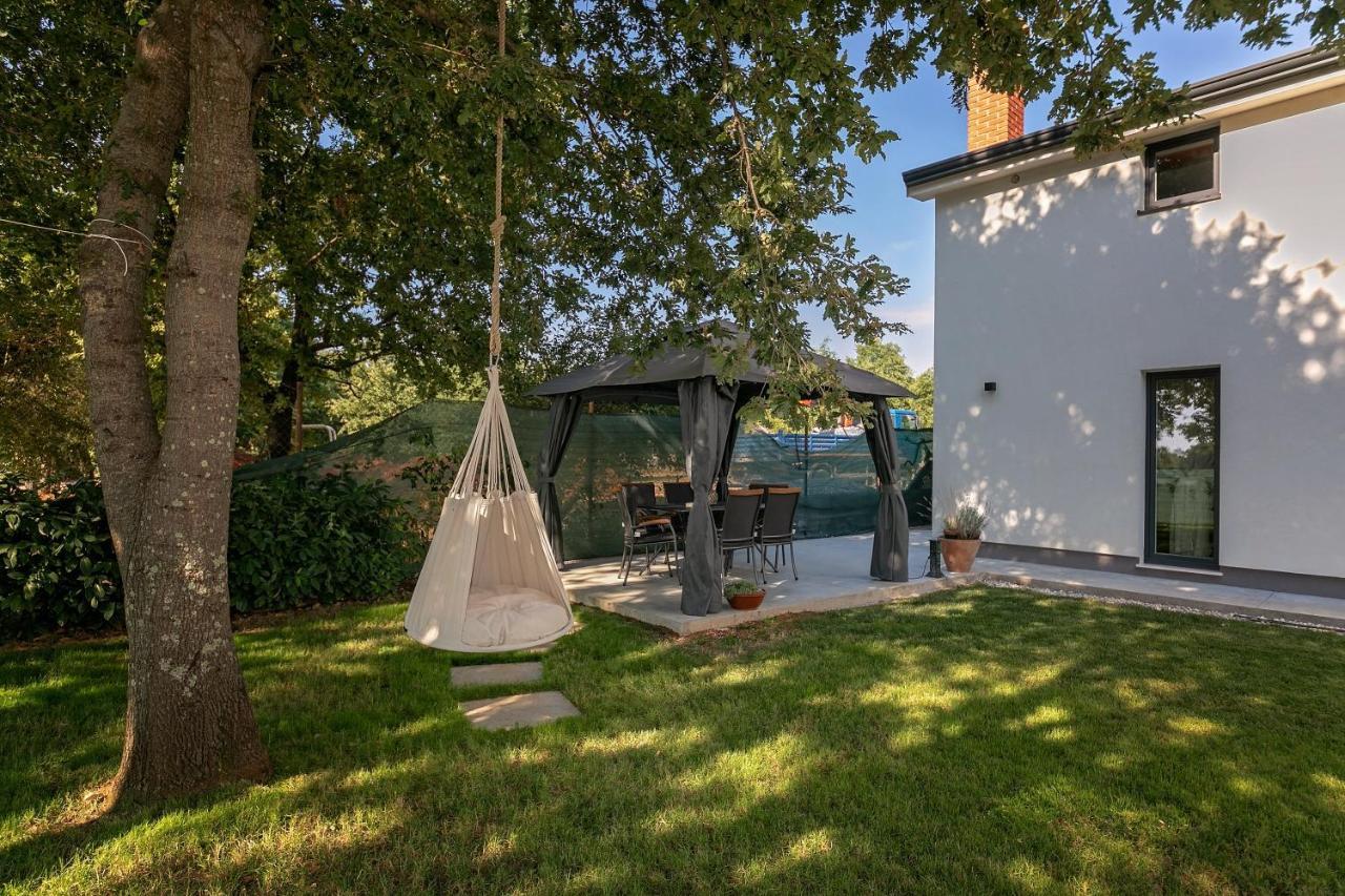 Quercus Apartments - Peace & Nature By The Bike Trail Funtana Exterior foto